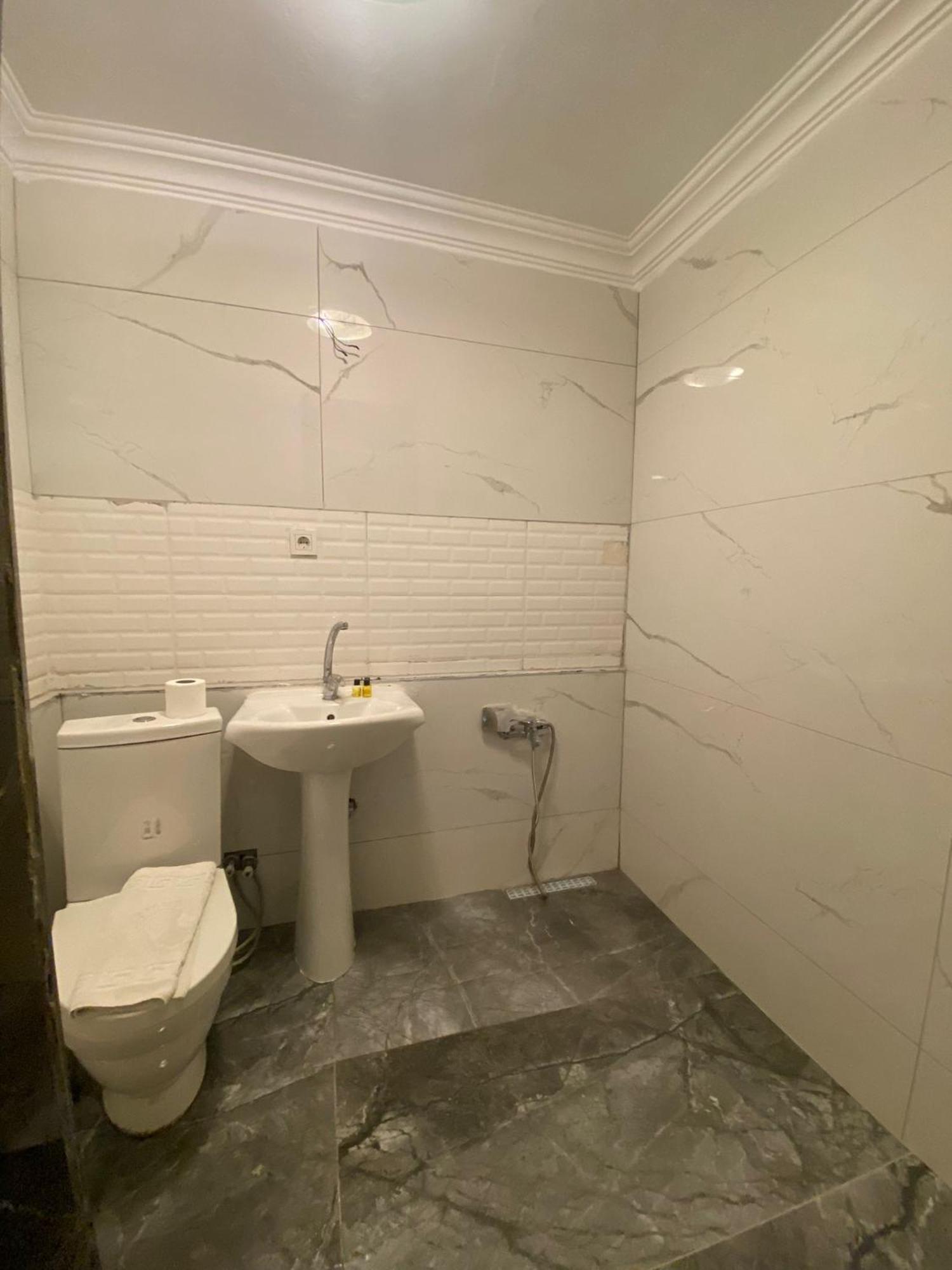 Ramo'S Aparatments & Suites Istanbul Eksteriør billede